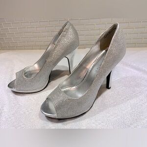 Silver platform open-toe